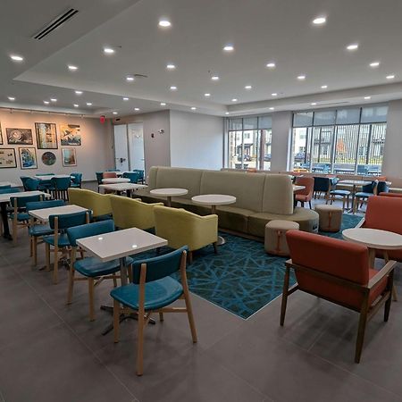 Home2 Suites By Hilton Cincinnati Midtown Oakley Exteriér fotografie